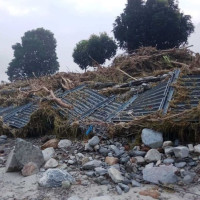 Landslide obstructs Mechi Highway