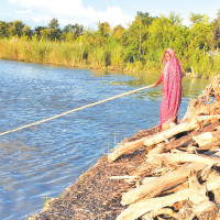 Connectivity between Tanahun and Bharatpur disrupted after flood damages suspension bridge