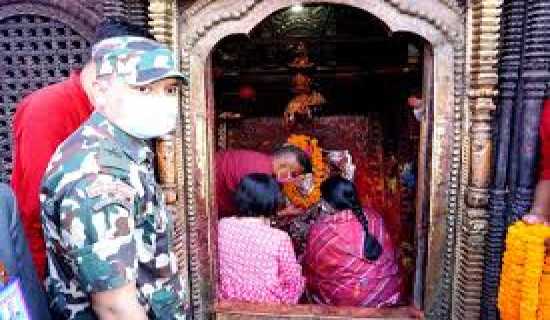 Visitors crowd up in Palanchowk temple