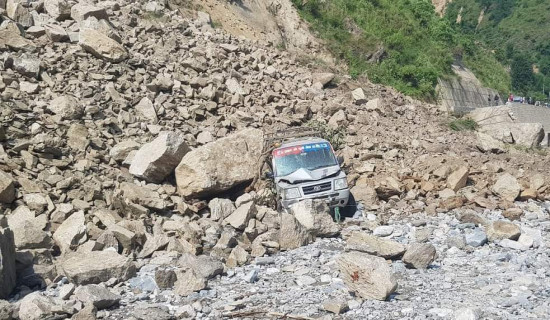 Landslide disrupts BP Highway again