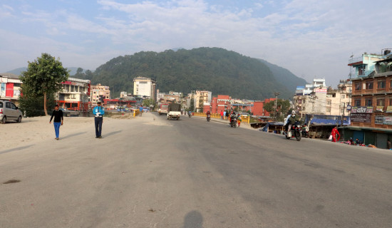 Dashain leaves Valley roads empty