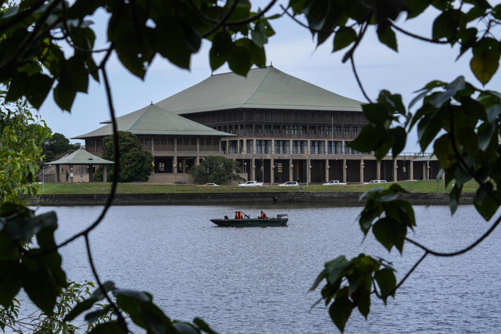 Sri Lanka Begins Choosing Leader To Replace Ex-president