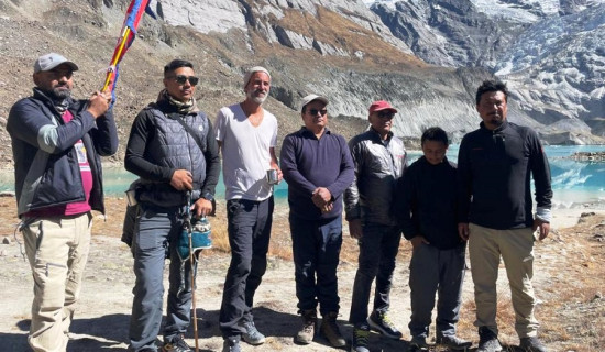 Mathias, son of Maurice Herzog, follows father's steps up to Annapurna base camp