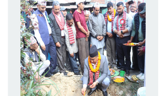 Blacktopping of road connecting Raisingh to Khaniyabas starts