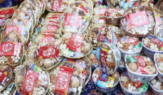 Soaring dry fruit prices compel consumers to curtail quantity