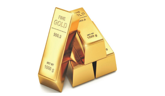 Gold price drops by Rs 2,800 per tola