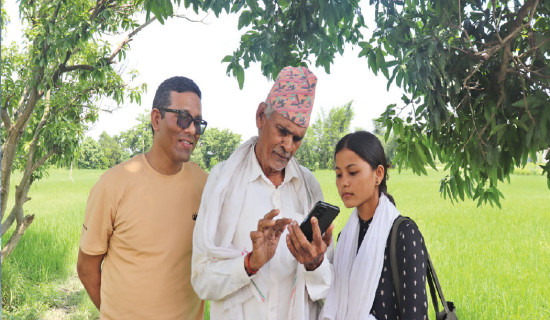 Farmers in Kapilvastu using networking app