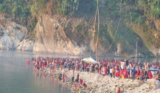 Thousands visit Devghat, Arjundhara to sow Shatabij