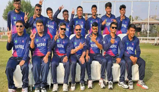 Phoenix college honours national cricket players