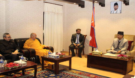 Chinese spiritual leader Yinshun pays courtesy call on Vice President Yadav