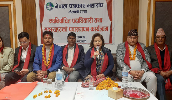 'Journalism has crucial role in establishing democracy in Nepal'