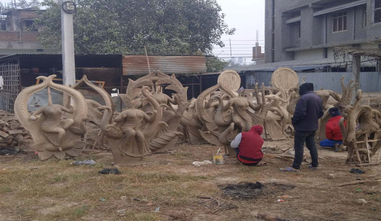 Artists busy crafting idols of goddess Saraswati