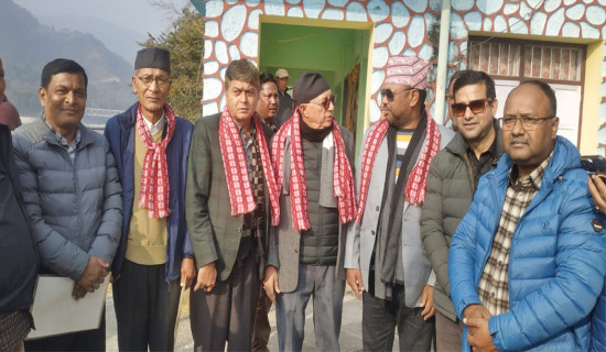 Welcome gate construction begins in Nepal-India checkpoint Belahiya