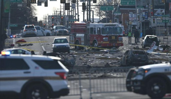 Person in car killed along with six people on board medical plane in Philadelphia crash