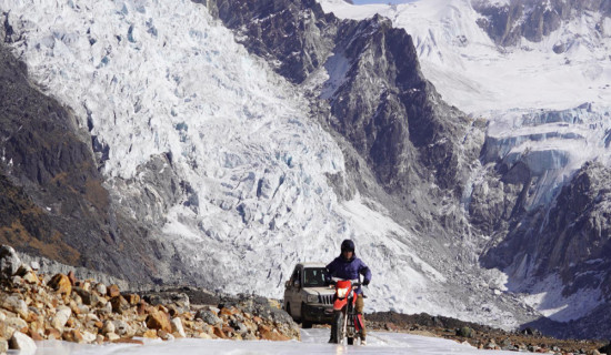 Mabo, first to ride a motorcycle to Tiptala Bhanjyang