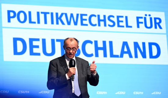 Germans start voting, polls suggest shift to right