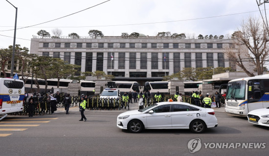 Final hearing of Yoon's impeachment trial opens in his absence