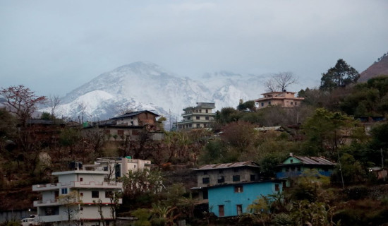 Snowcovered Lalpatan