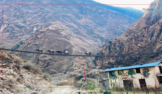 Landslide obstructs Beni-Jomsom road