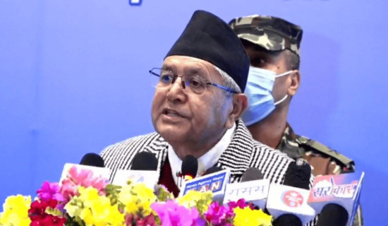 PM Oli meets Chinese President Xi, holds bilateral talks with Premier Li