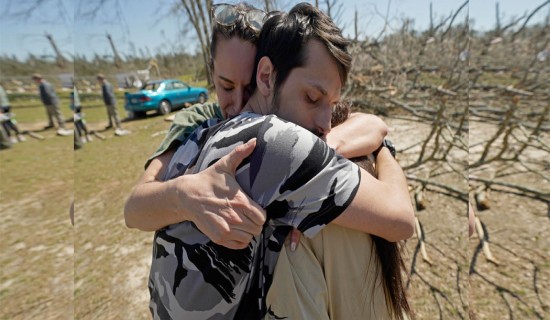 42 lives lost in a storm in the US