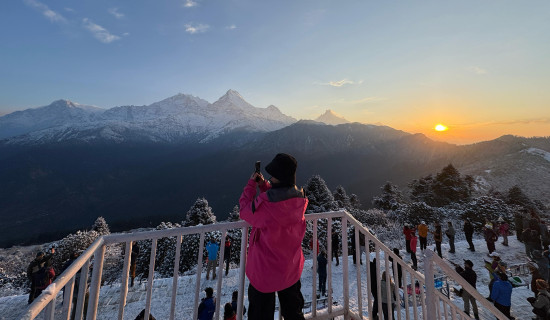 Breathtaking mountain landscapes seen from Poon Hill