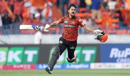 Kishan's 106* ensures SRH ease to win in 286 plays 242