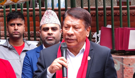 Economy moving in positive direction: DPM Singh