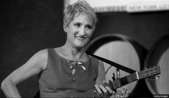 Ground-breaking musician Jill Sobule dies in house fire