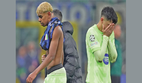 Raspadori fires Napoli to brink  of title glory