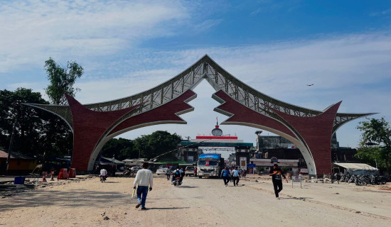 Newly constructed Nepal Gate at Belahiya