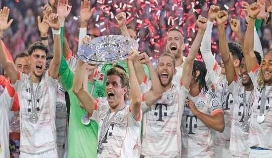 Bayern celebrates Bundesliga title with last home win for Müller