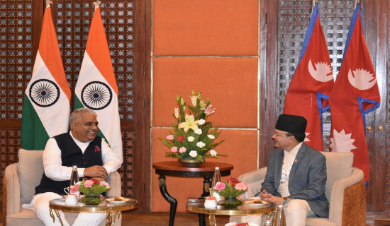 Environment Minister Shahi and his Indian counterpart hold meeting