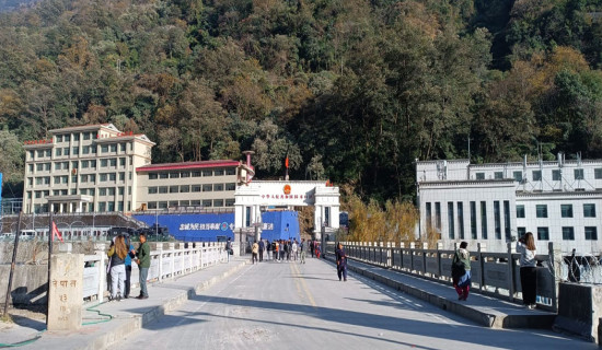 Vape smuggling tarnishes Tatopani border point's image