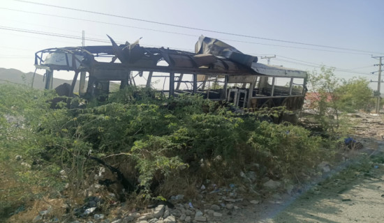 Four Children killed in Pakistan School Bus Blast