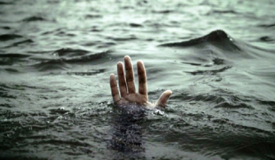 Indian national dies of drowning in Tinau River