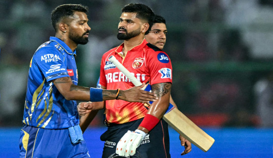 IPL: Hardik, Santner not completing their overs 'an opportunity missed' for MI
