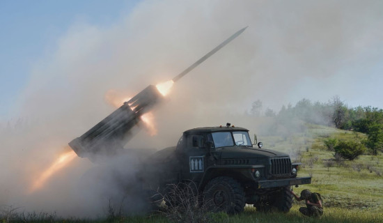 Ukraine's backers meet to drum up weapons