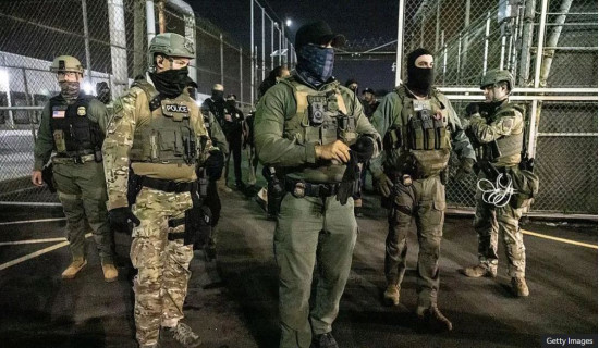 Trump orders increase in migrant deportations