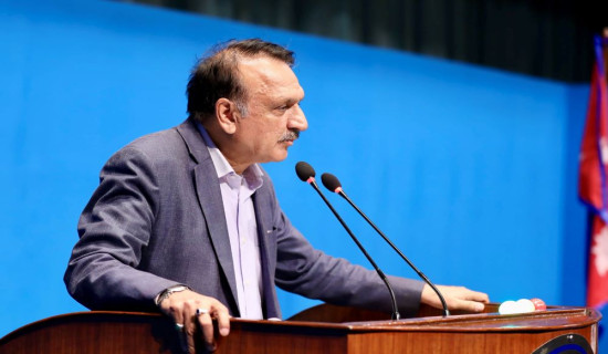 Discussion begins on 10 ministries in HoR