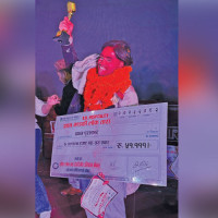 Kunwar clinches 'Mrs Beauty Queen' title