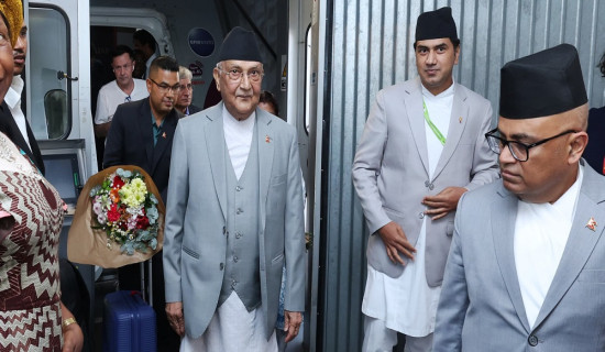 PM Oli attends dinner hosted by Spanish King