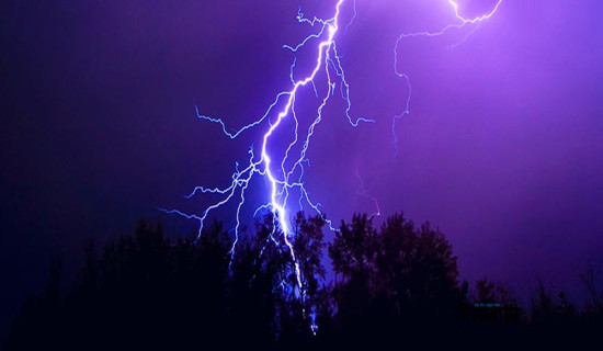 One killed, four injured in lightning
