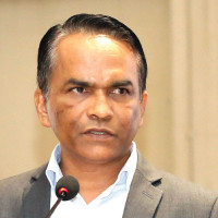 Former Education Minister stresses on educational reforms