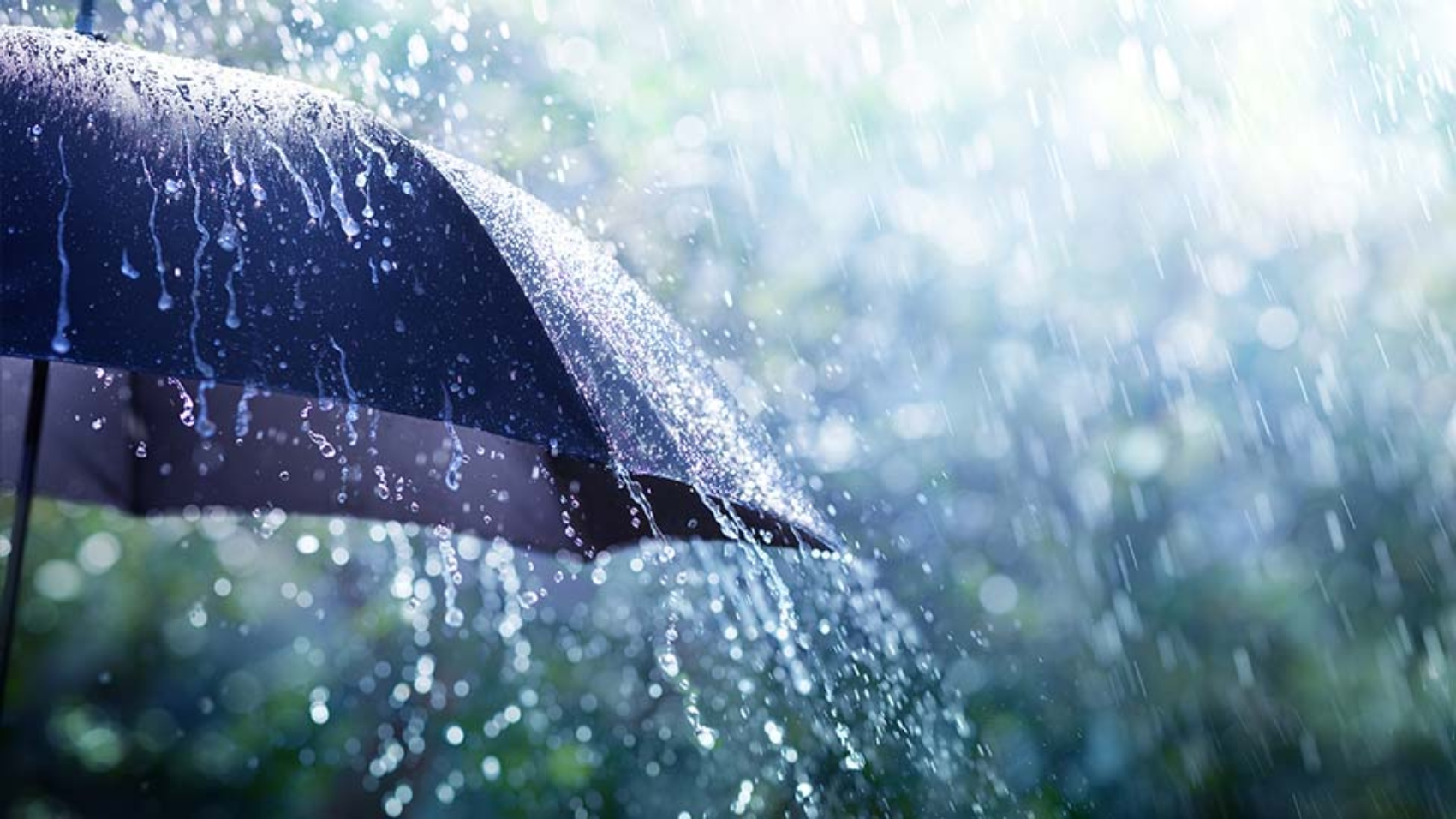 Chances of heavy rainfall at one or two places in five provinces