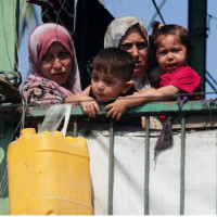 Gaza ceasefire talks on verge of collapse, Palestinian officials say