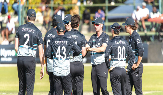 New Zealand keep perfect record at T20 tri-series
