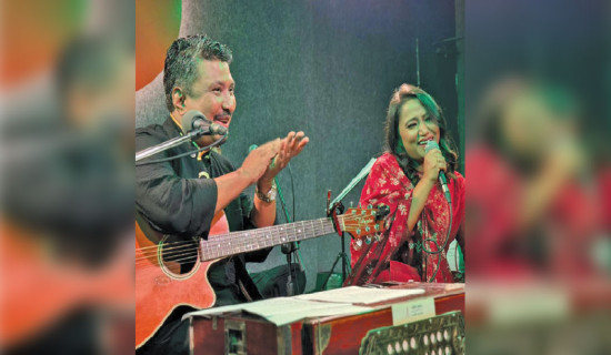 Nhyoo Bajracharya sings in Paleti