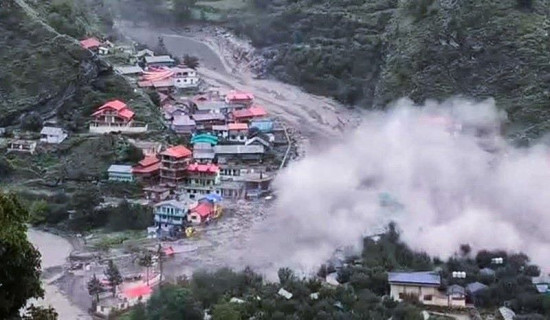Butwal-Narayangadh road blocked yet again