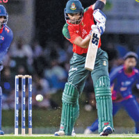 Janakpur Bolts, Sudurpaschim Royals secure wins amid roaring support